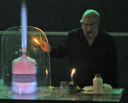 Tim Harrison, Bristol ChemLabS School Teacher Fellow, conducts a lecture demonstration